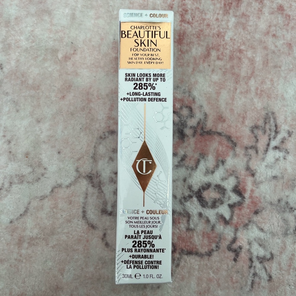 Charlotte Tilbury Beautiful Skin Foundation, Shade 4 Neutral, new, in box